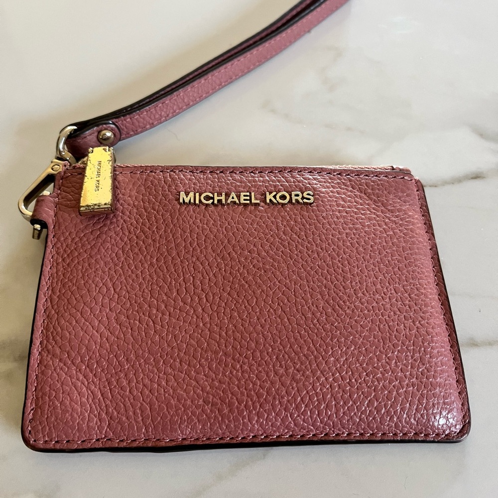 Michael Kors Dusty Rose Pebbled Leather Wristlet Card Holder